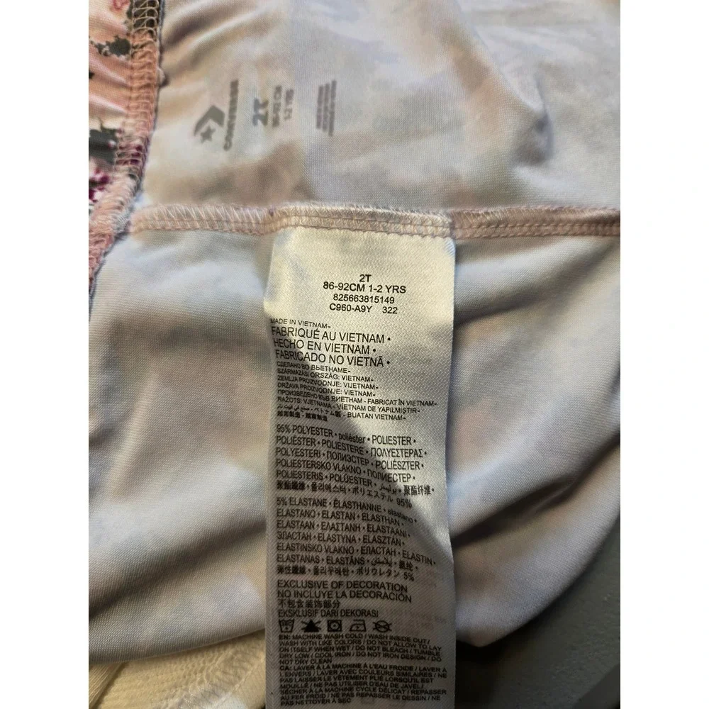 Converse Kids All Star 2 Piece Set White Sweatshirt and Floral Camo Leggings